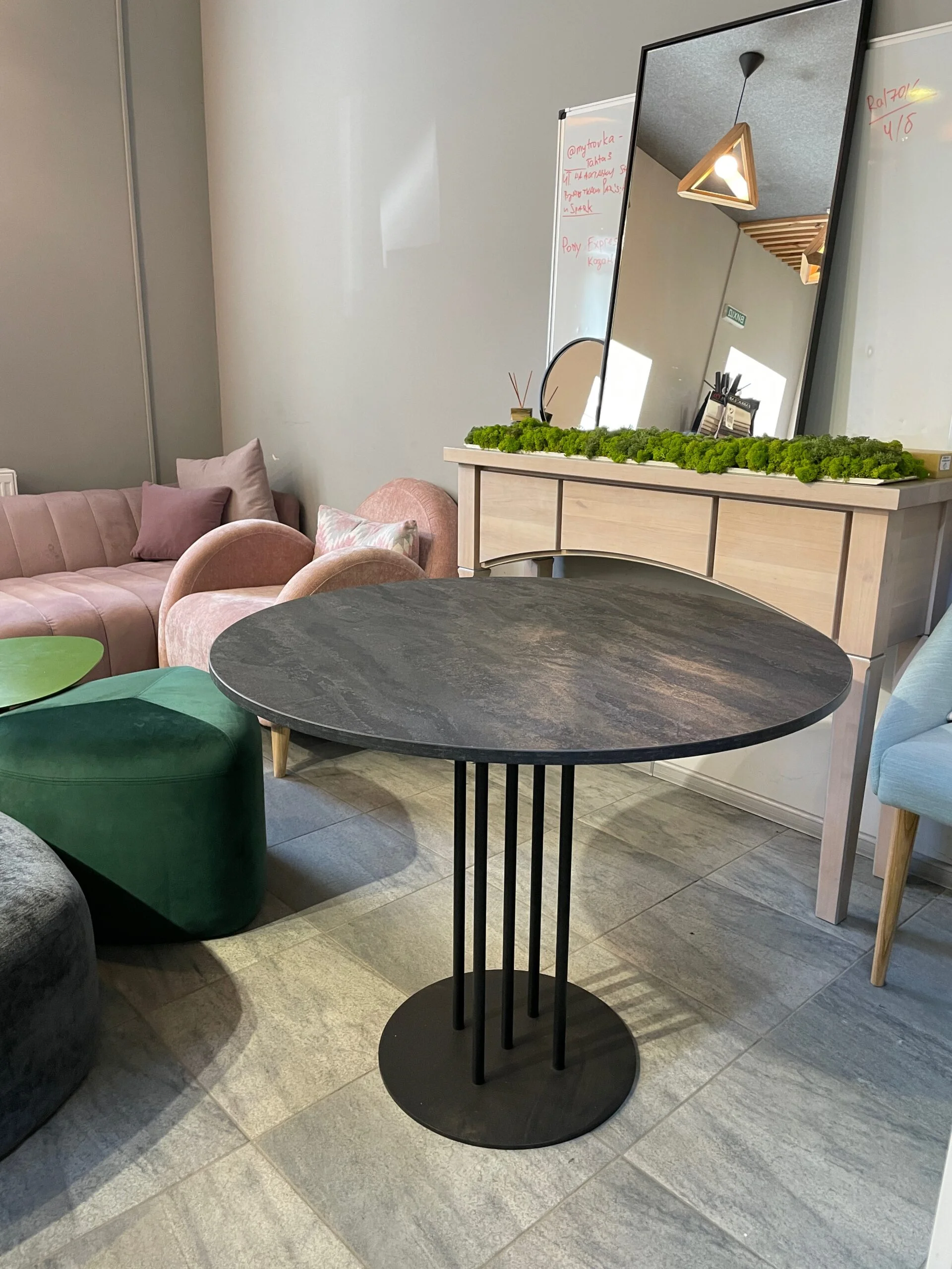 Pipe Table – Bild 15
